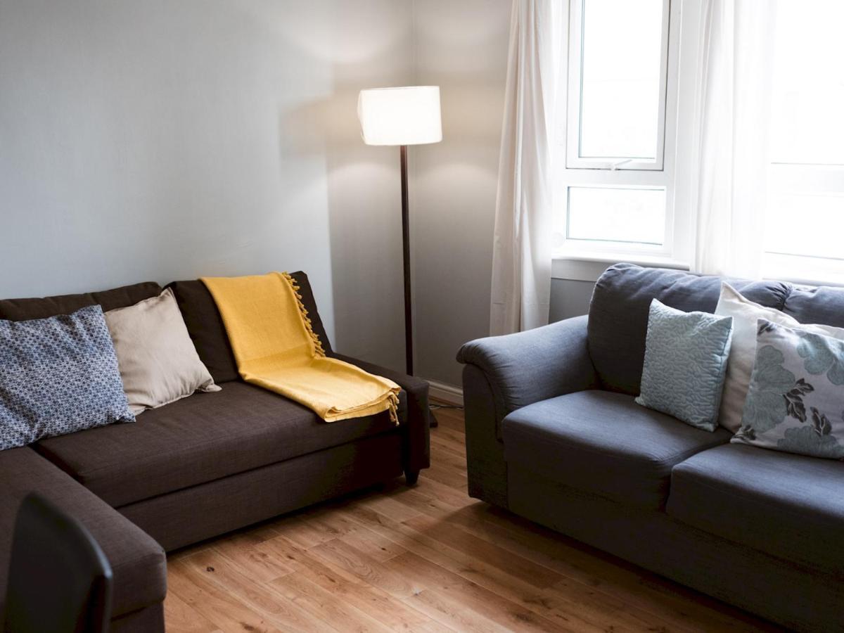 Pass The Keys Cozy Two Bed Flat Near Glasgow Airport & ペイズリー エクステリア 写真