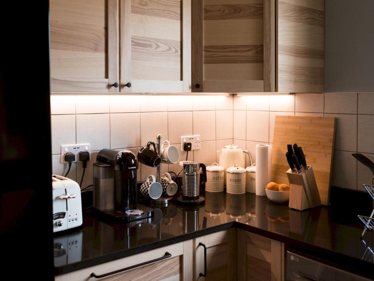 Pass The Keys Cozy Two Bed Flat Near Glasgow Airport & ペイズリー エクステリア 写真